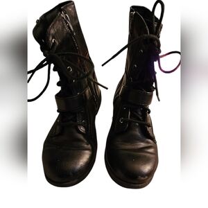 Zodiac Girls Black Combat Boots - Sz. 2